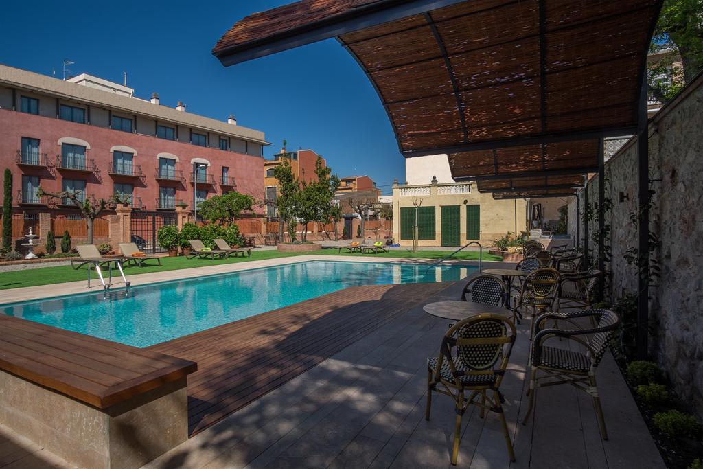 Sant Jordi Hotel Montbrió del Camp Eksteriør billede