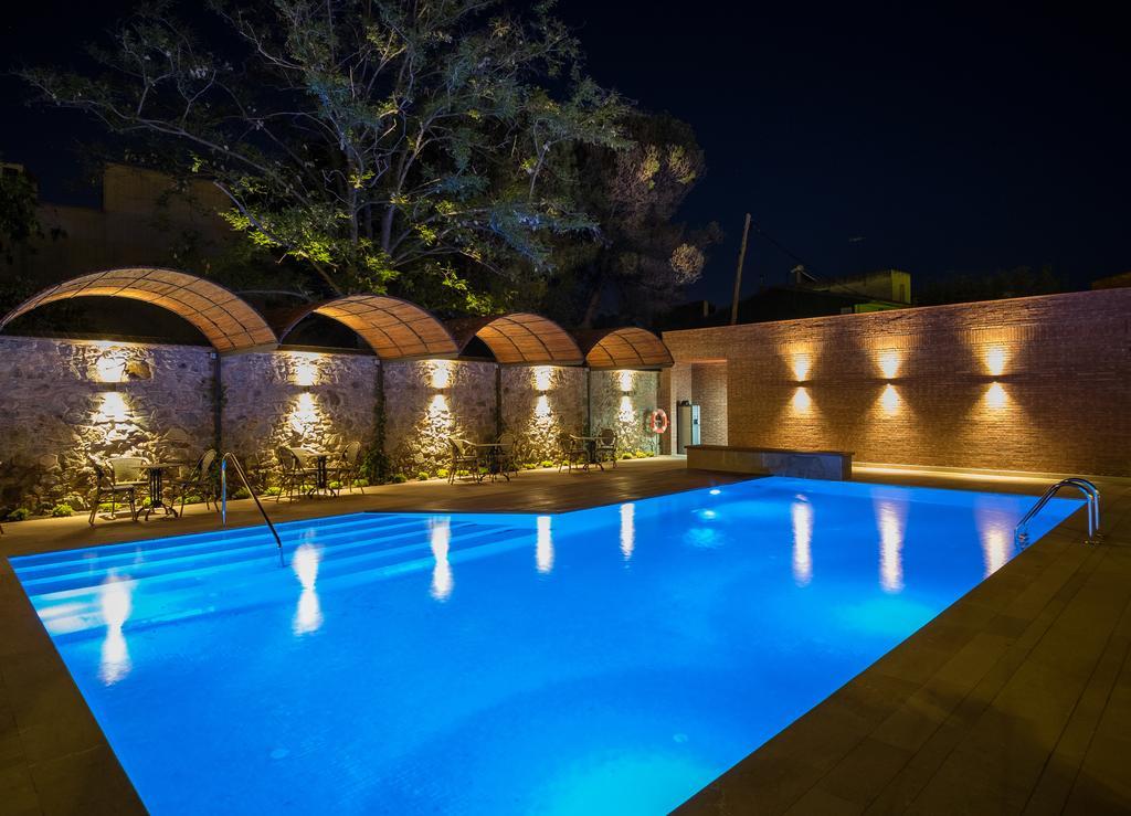 Sant Jordi Hotel Montbrió del Camp Eksteriør billede