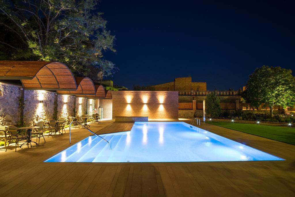 Sant Jordi Hotel Montbrió del Camp Eksteriør billede