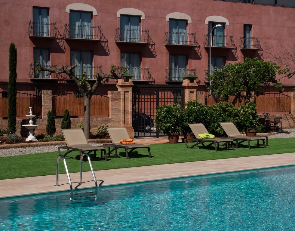 Sant Jordi Hotel Montbrió del Camp Eksteriør billede