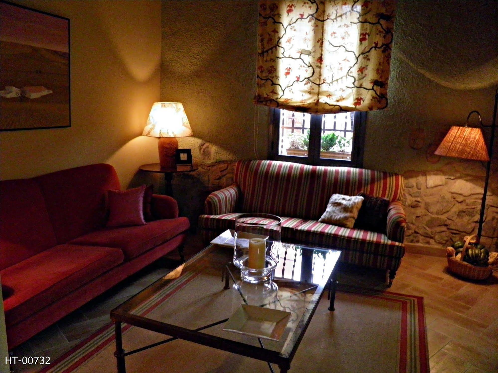 Sant Jordi Hotel Montbrió del Camp Eksteriør billede